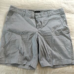 Tommy Hilfiger size 16 shorts blue and white stripe